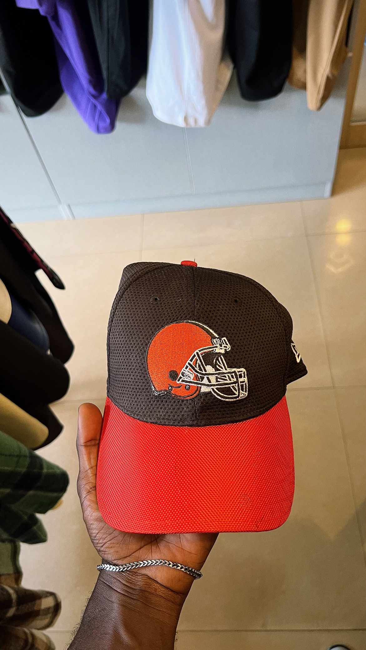 FT Round Caps — view 1